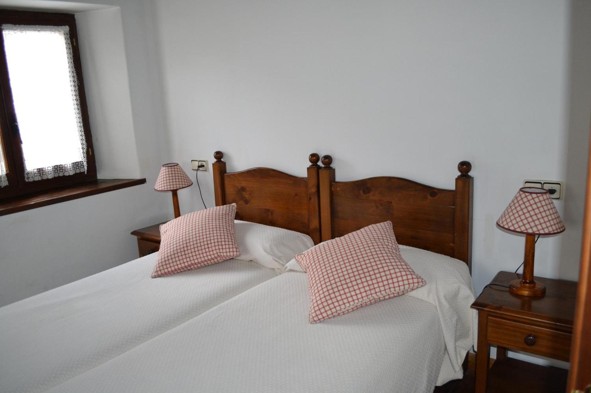 Apartamentos Linsoles Eriste Εξωτερικό φωτογραφία