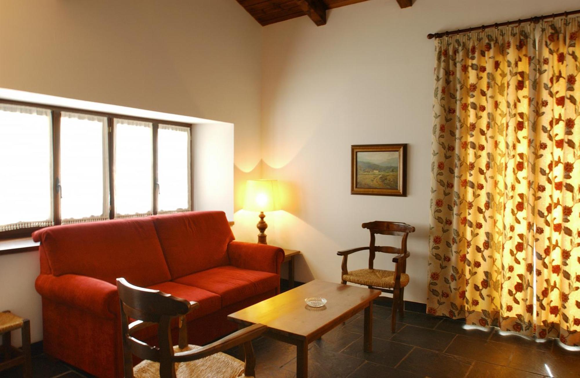 Apartamentos Linsoles Eriste Εξωτερικό φωτογραφία