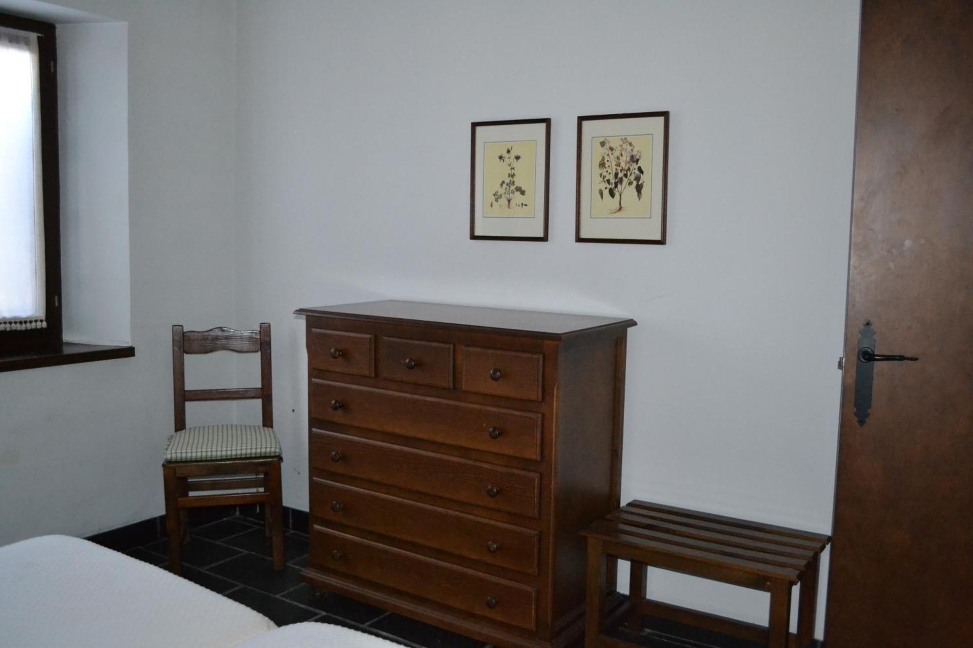 Apartamentos Linsoles Eriste Εξωτερικό φωτογραφία