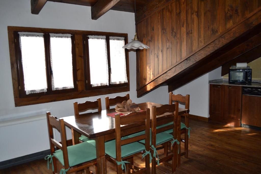 Apartamentos Linsoles Eriste Δωμάτιο φωτογραφία