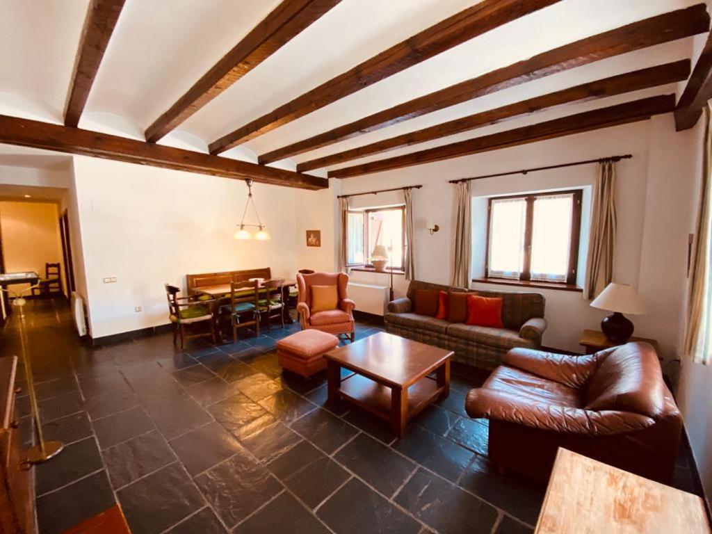 Apartamentos Linsoles Eriste Εξωτερικό φωτογραφία