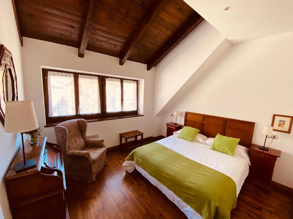 Apartamentos Linsoles Eriste Εξωτερικό φωτογραφία