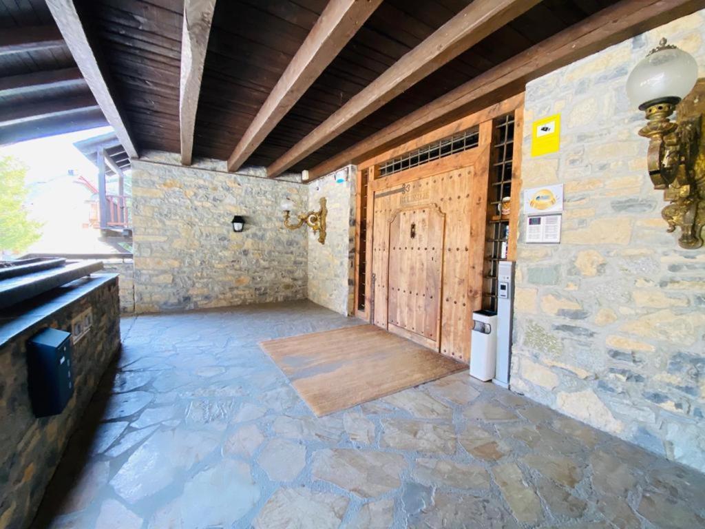 Apartamentos Linsoles Eriste Εξωτερικό φωτογραφία