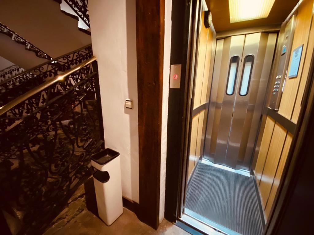 Apartamentos Linsoles Eriste Εξωτερικό φωτογραφία